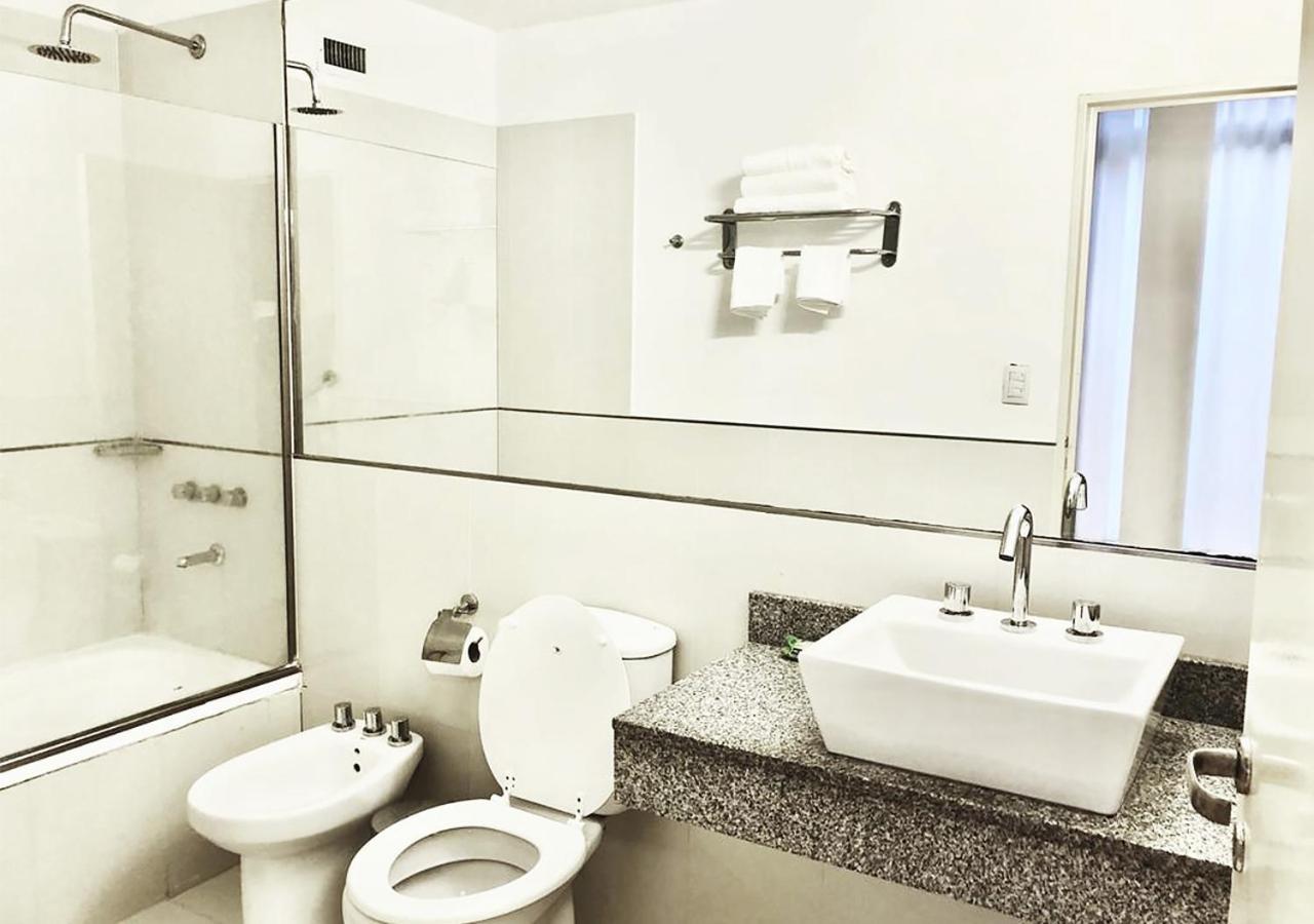 Apartamentos Libertador, Martínez المظهر الخارجي الصورة